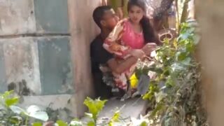 College lovers sex caught on indian hidden cam