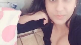 Desi model in delhi big boobs pressing mms