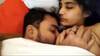 Sucking sexy chuchi of delhi girl