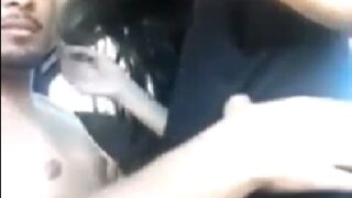 Punjabi kudi xxx sex in car with lover