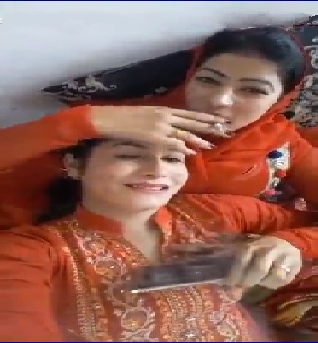 Nand Bhabhi Xxx - Lesbian sex of pakistani bhabhi - Desi family porn