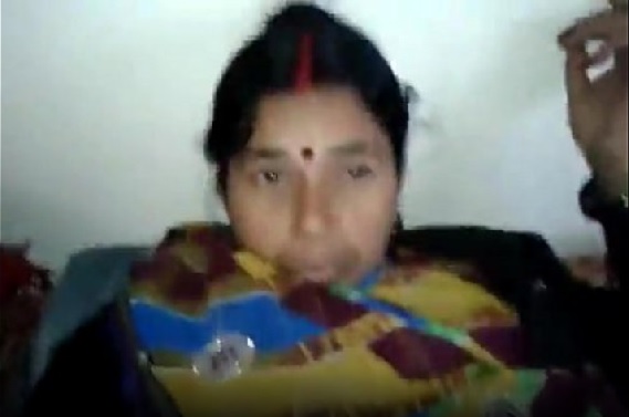 569px x 377px - Desi mature assam aunty pussy sex - Indian aunty porn