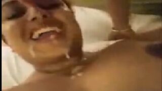 Delhi horny aunty sucking penis and cum