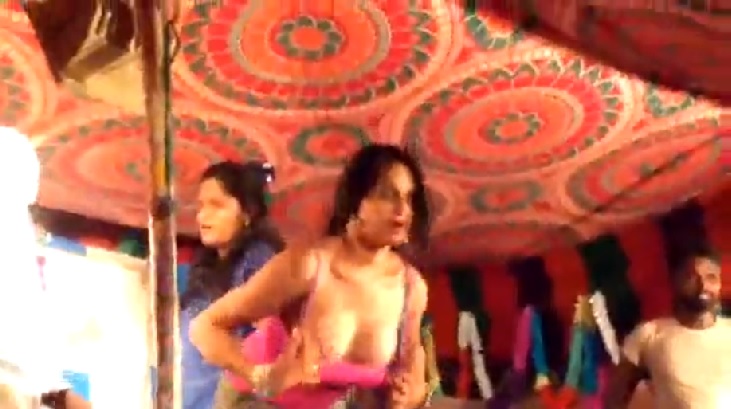 Indian sexy hijra nude record dance - Indian recording dance