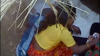 Orissa village aunty sex in farm