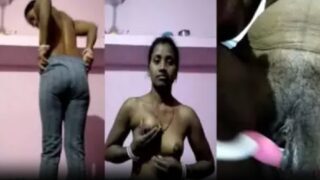 Bihari showroom girl stripping and makes nude selfie