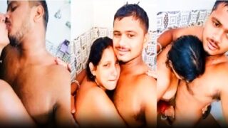 Lucky guy sex with naked maami in shower