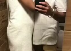 Punjabi kudi selfie porn in resort