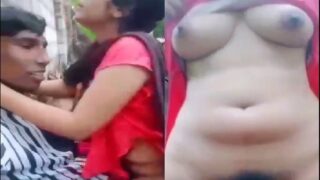 Telugu school teacher sex with young guy in park