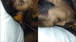 Mallu wife in saree blowjob to govt officer