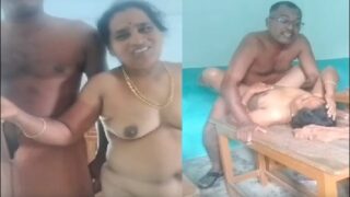 Tamil teacher aunty fucked by principal in classroom