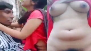 Fucking bushy pussy of tamil scholar girl in forest